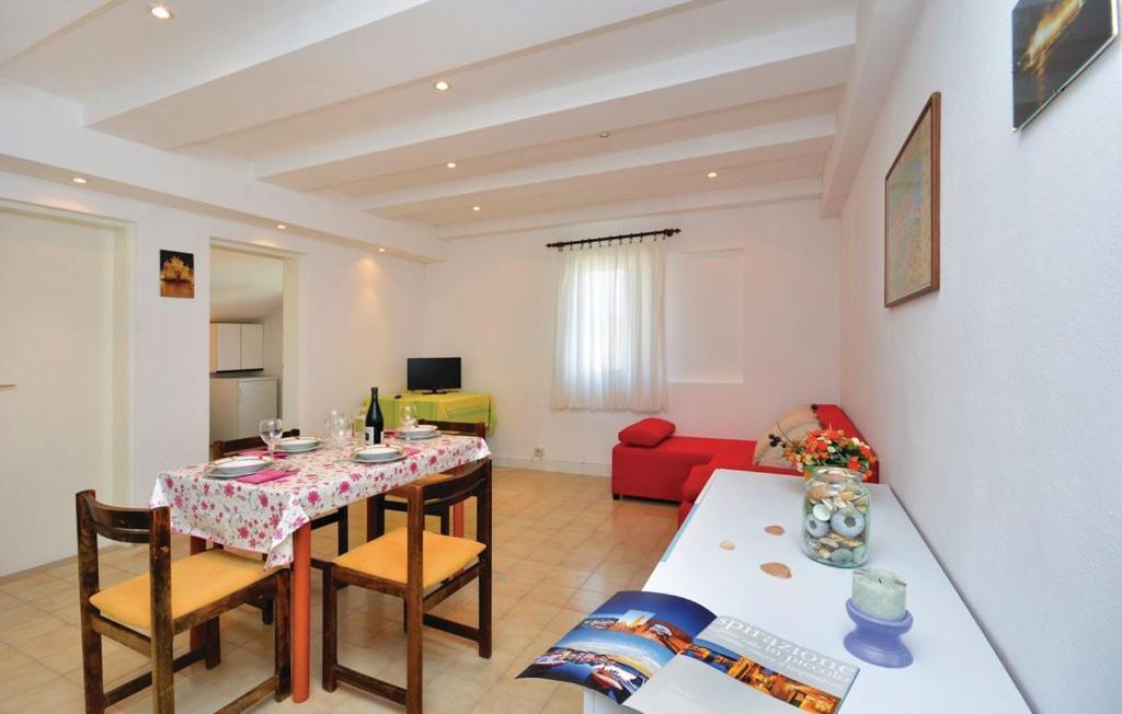 Apartman Tudor Стари Град Екстериор снимка